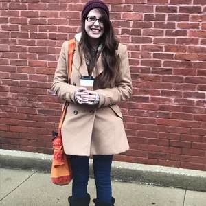 Meet your Posher, Stephanie